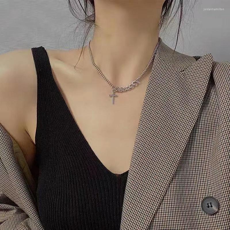 

Pendant Necklaces Boho Cross Chokers Necklace For Women Simple Chain Collares Party Jewelry Accessories 14968