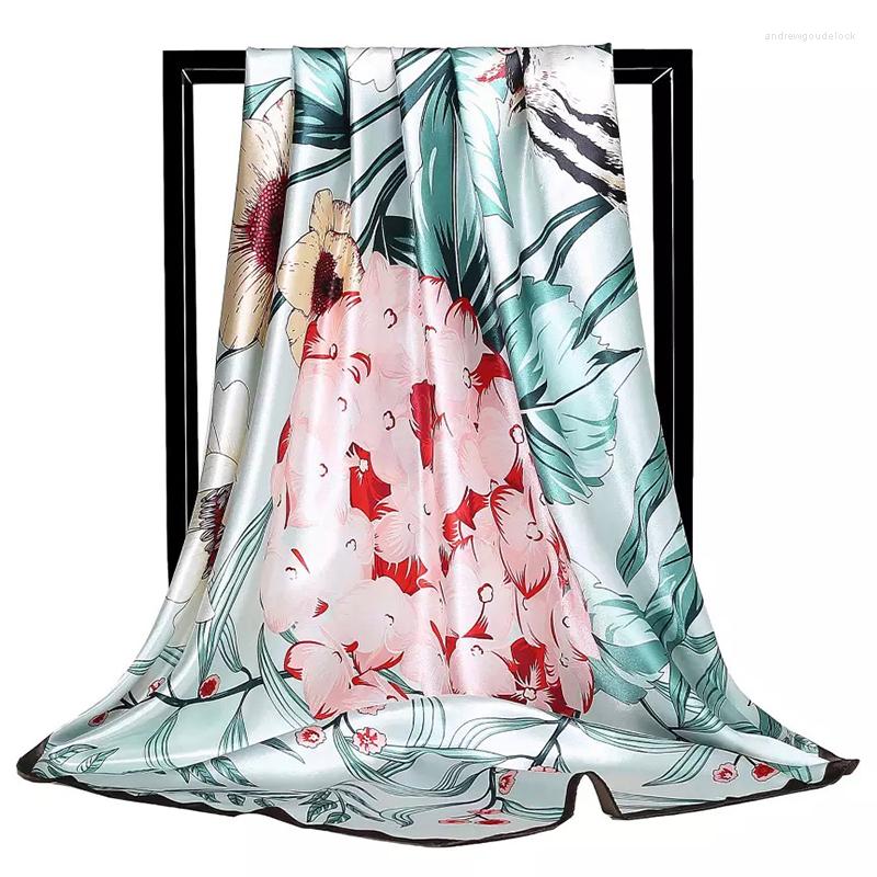 

Scarves Four Seasons 90X90CM Shawls Fashion Beach Sunscreen Silk Print Square Bandannas 2023 Europe And America Kerchief