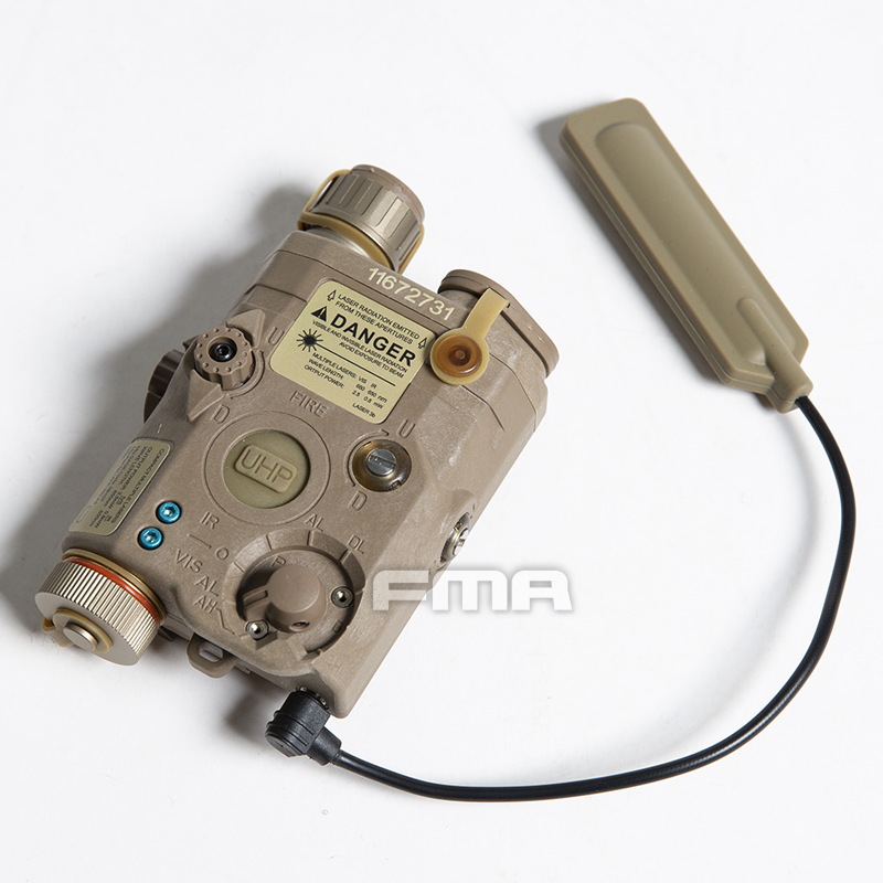 

FMA 2023 New Version PEQ UHP LA5-A LED Gun Light with Red Dot Laser Indicator IR Signal Light Hunting Rifle AN-PEQ 15-DE, Customize
