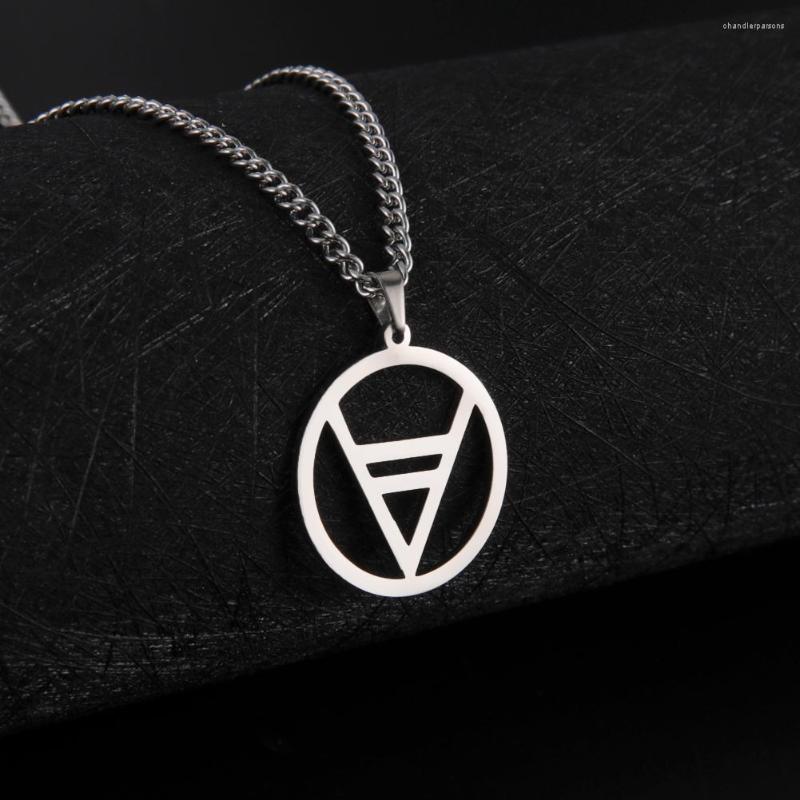 

Pendant Necklaces Dreamtimes A Letters Round For Women Inverted Chain Stainless Steel Charm Jewelry Lovers Confession Gifts