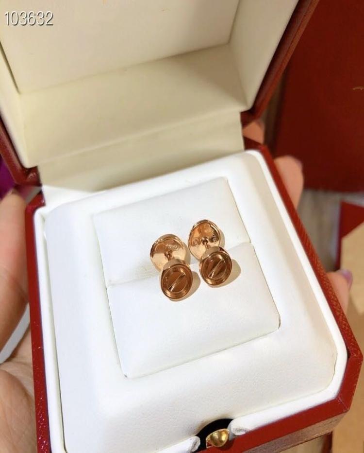 

Vintage Classic Forever Love Brand s925 Sterling Silver Screw Round Nail Charm Stud Earrings For Women Jewelry6258279