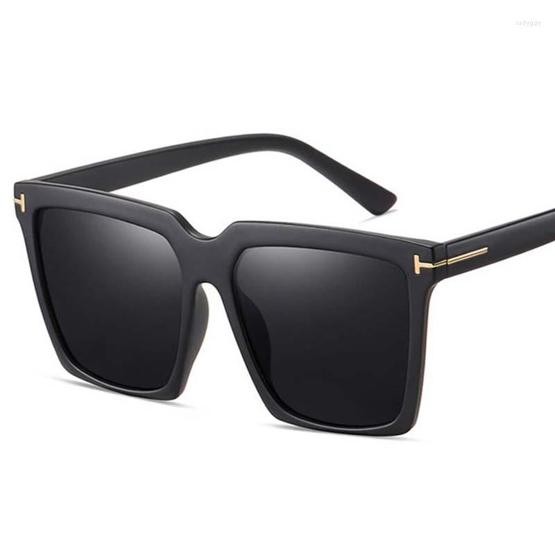 

Sunglasses Square Vintage Women Brand Designer Oversized Sun Glasses Female Fashion Outdoors Retro Black Shades