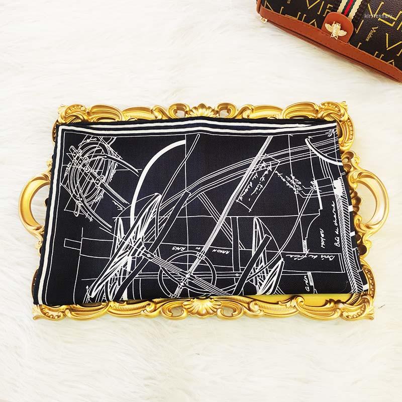 

Scarves China Silk 2023 British Style 65 Wool Square Scarf Mother Magnanimous Hundred With Thick Warm Ladies High-grade