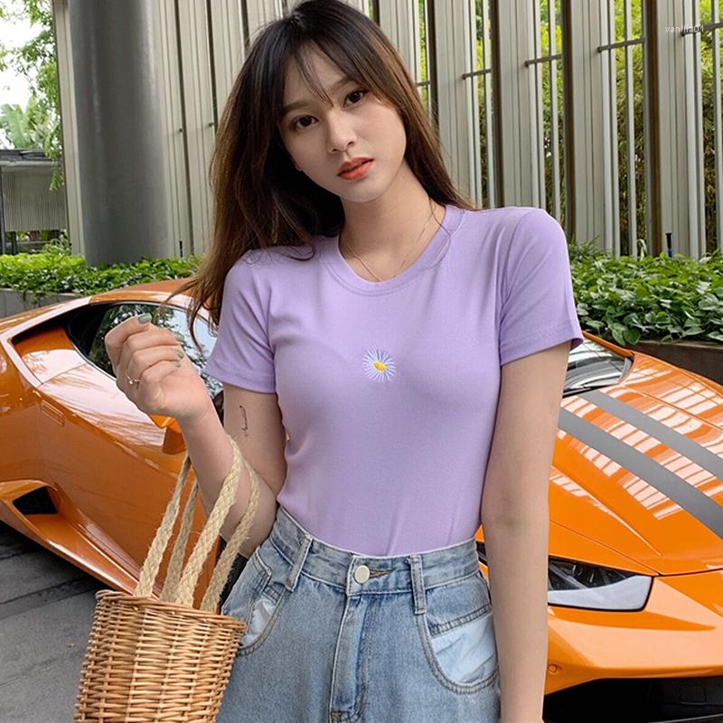 

Women's T Shirts GGRIGHT Round Neck Daisy Embroidery Tee Shirt Femme Camiseta Mujer Fitted Casual Cotton Women Fashion Summer Clothes, Black