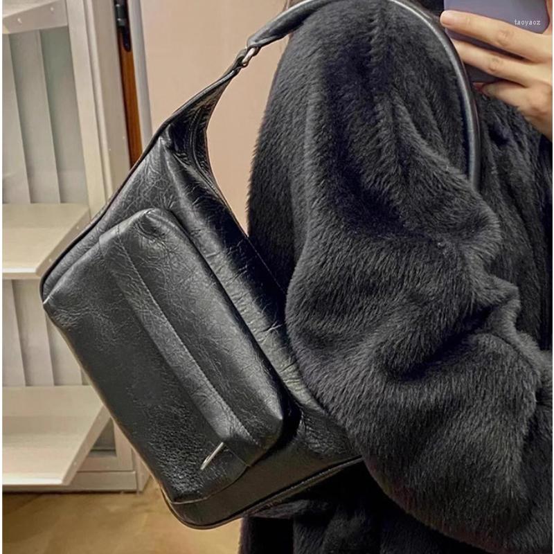 

Evening Bags Women's Motorcycle Shoulder Bag Oil Wax Leather Dumpling Portable Underarm, Black