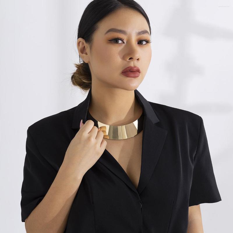 

Choker Exaggerated Chunky Gold Color Metal Torques Necklace For Women Smooth Wide Collar Necklaces Jewelry Steampunk Bijoux