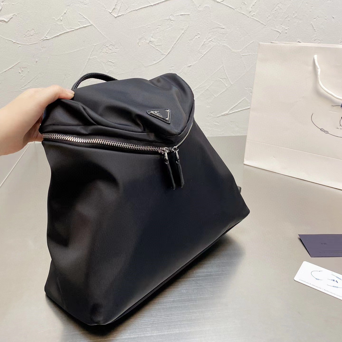 

2023The latest deformity portable backpack light simple waterproof large capacity leisure backpack all handbag travel bag, Black square