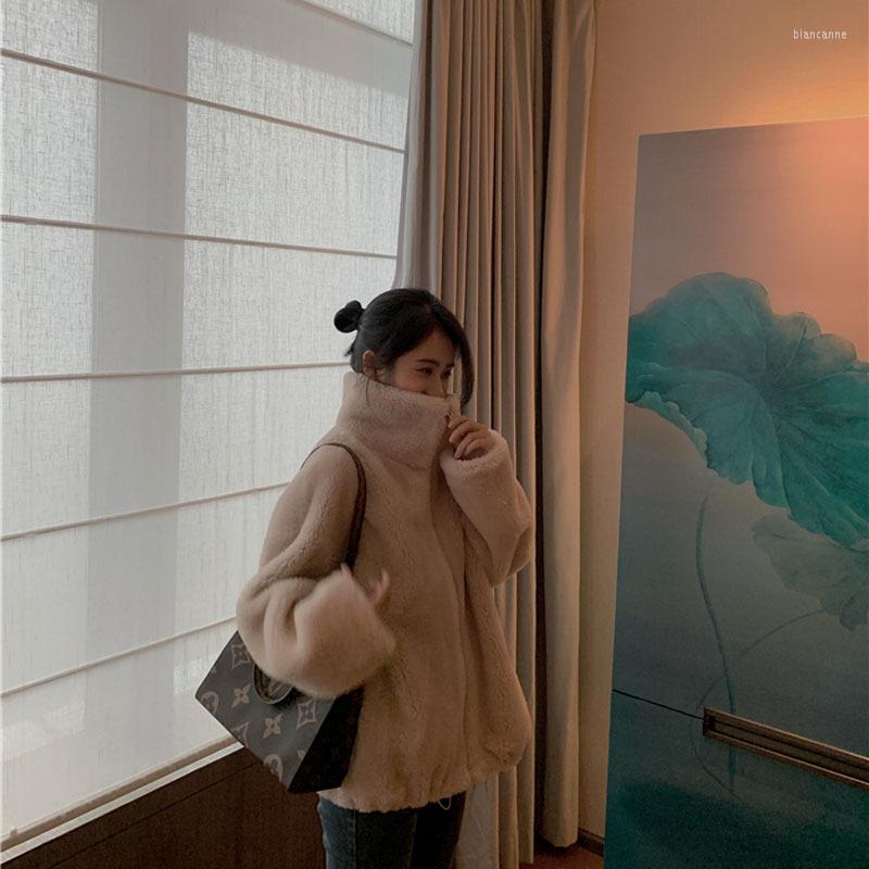 

Women' Fur All-wool Coat Lamb Wool Grain Cashmere Sheared Integrated Zipper, Beige