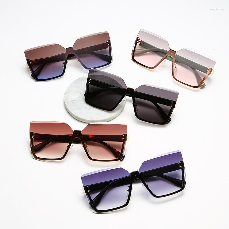 

Sunglasses 2023 Oversized Women Big Frame Square Flat Top Rivet Gradient Lens Sun Glasses Female Men Vintage Mirror Shades UV400