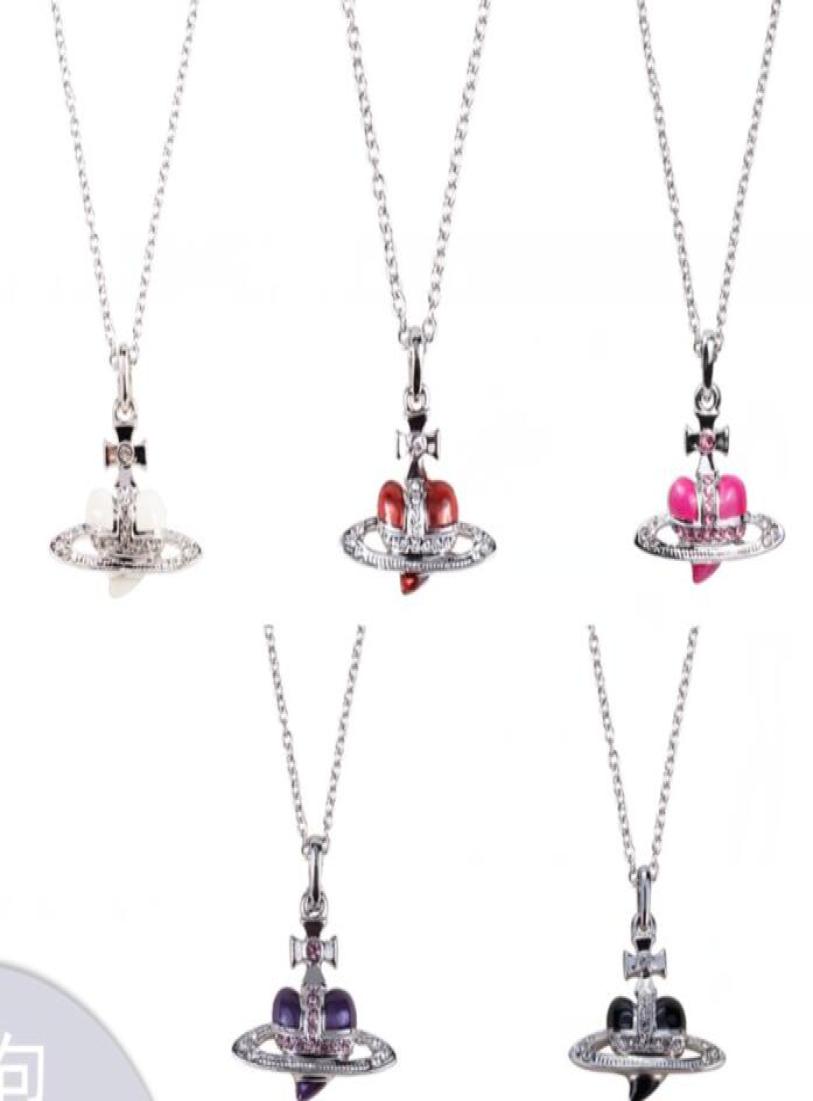 

Classic Lacquer Love Necklace Small Fashion Explosion Style Multicolor Small Love Heart Gold and Silver Edge Saturn Necklace3550577