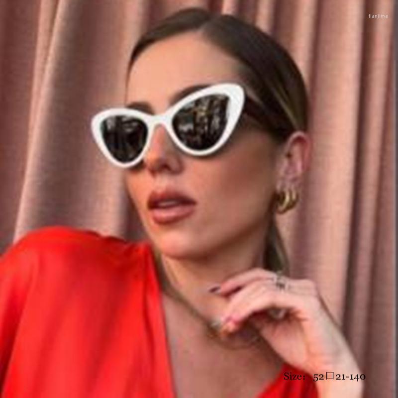 

Sunglasses Fashion Vintage Triangle Frame Cat Eye Women 2023 Classic Designer Trend Travel Sun Glasses For Female
