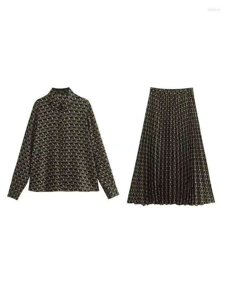 

Work Dresses Women Geometric Pattern Print Shirt Suit Loose Lapel Blouse High Waist Pleated Skirt 2 Piece Set 2023 Disposition Commuting