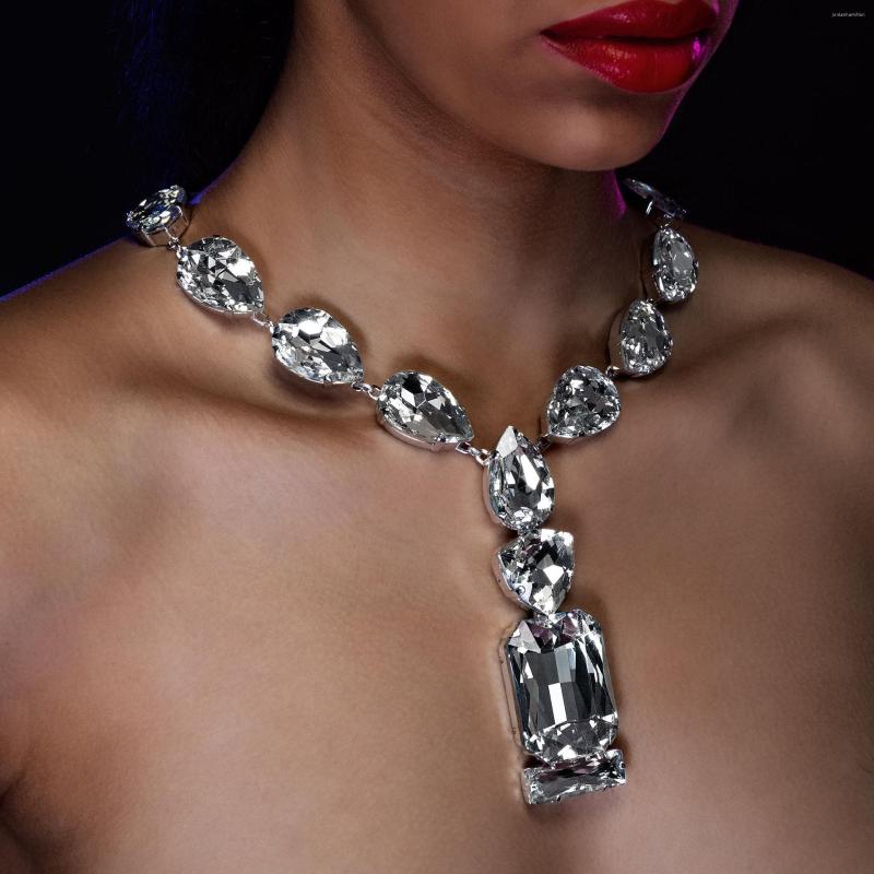

Pendant Necklaces Luxury Big Rhinestone Teardrop Choker Necklace Statement Collar Jewelry For Women Crystal Square Stone Accessories