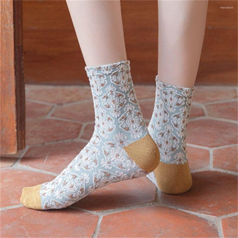 

Women Socks Harajuku Retro Embroidery Woman Japanese Kawaii Cute Ethnic Lolita Lace Flower Crew Christmas Gift Fashion, Blue