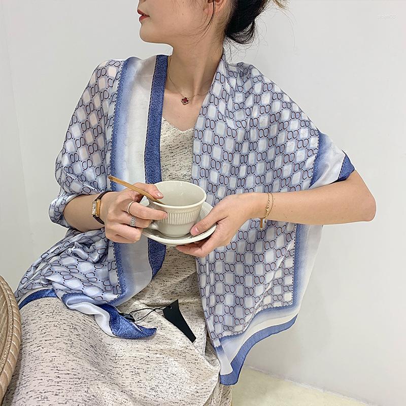 

Scarves 2023 Chic Lady Pashmina Bandanas Elgent Letters G Floral Women Scarf Summer Soft Long Size Shawls Silk 180 90cm