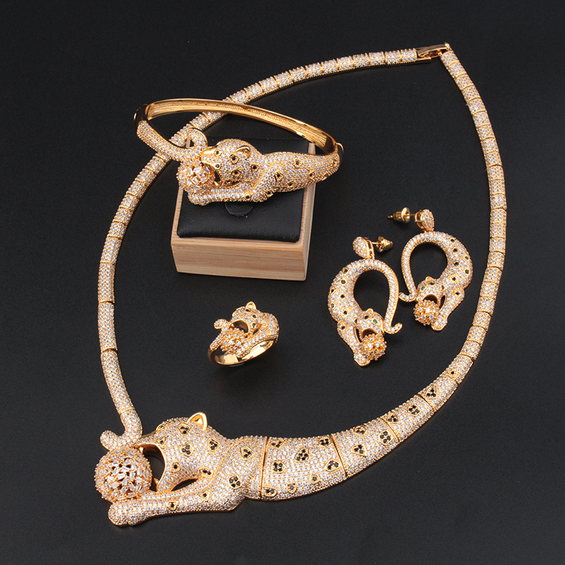 

gold chain diamond Pendants necklaces for women men Luxury thick designer jewelry high quality Fashion Party Christmas Wedding gifts Birthday banquet ring
