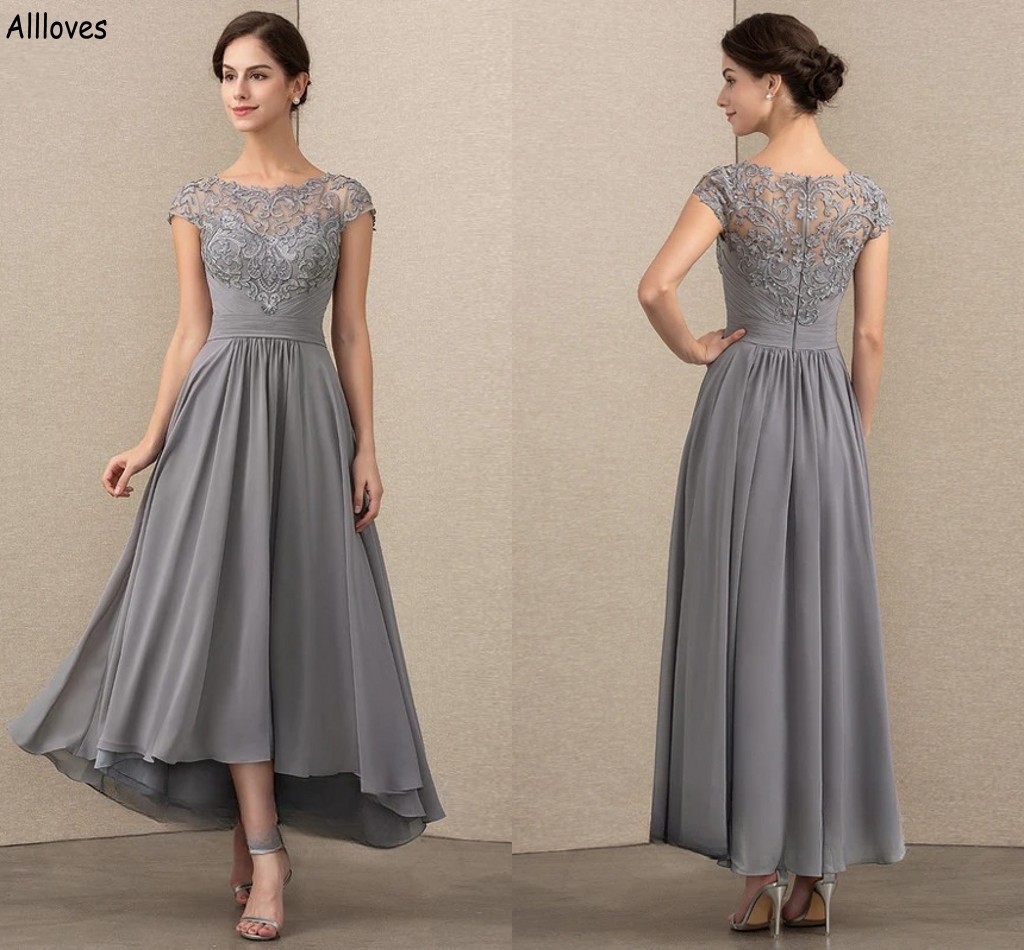 

Silver Grey Chiffon A Line Short Mother Of The Bride Dresses Lace Appliqued Elegant Women Wedding Guest Party Gowns Tea Length Cap Sleeves Formal Mini Dress CL2359