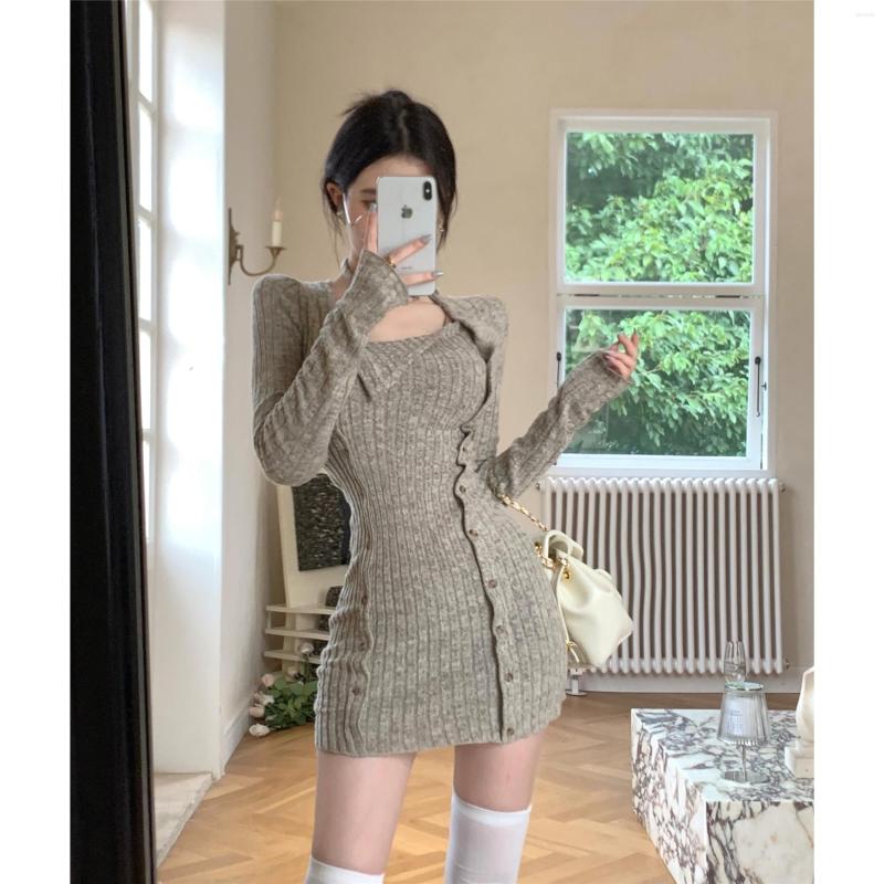 

Casual Dresses Spring 2023 Women's Retro Solid Color Square Collar Mini Dress Long Sleeve Basic Buttons Short, Oatmeal dress