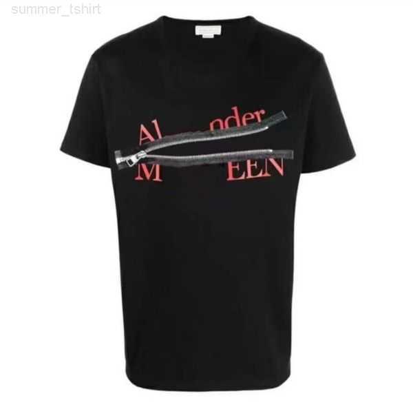 

Summer Women Men Designer Mcqueen Mens t Shirt Men' Tshirt Embroidered Fashion 100% Cotton Badge Womens Designer Clothes Mcqueen Shirt Oversized t Shirt 1oyef