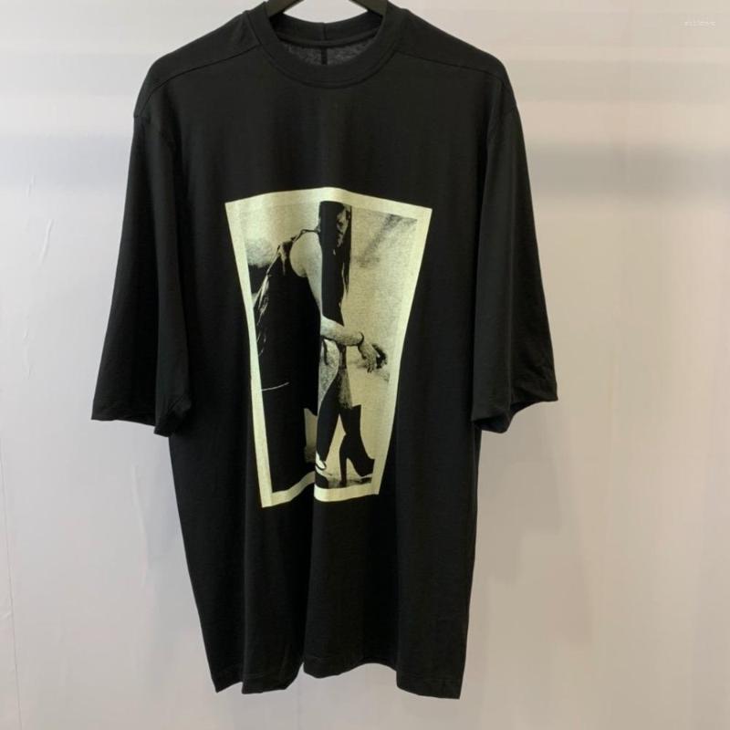 

Men' T Shirts DC5681 Fashion Men' Tops & Tees 2023 Runway Luxury European Design Short Print Party Style T-Shirts, Picture shown