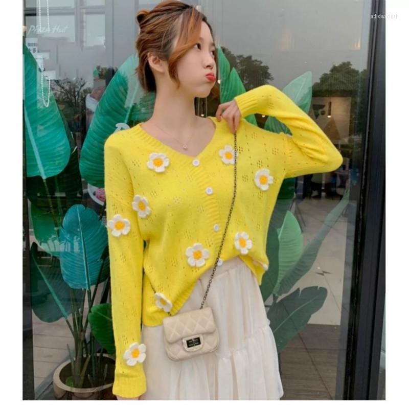 

Women's Knits Spring Autumn Women Knitted Sweet Sweater Solid V-Neck Full Flowers Loose Casual Wild Female Korean Fashion Cardigans Y127, Bai