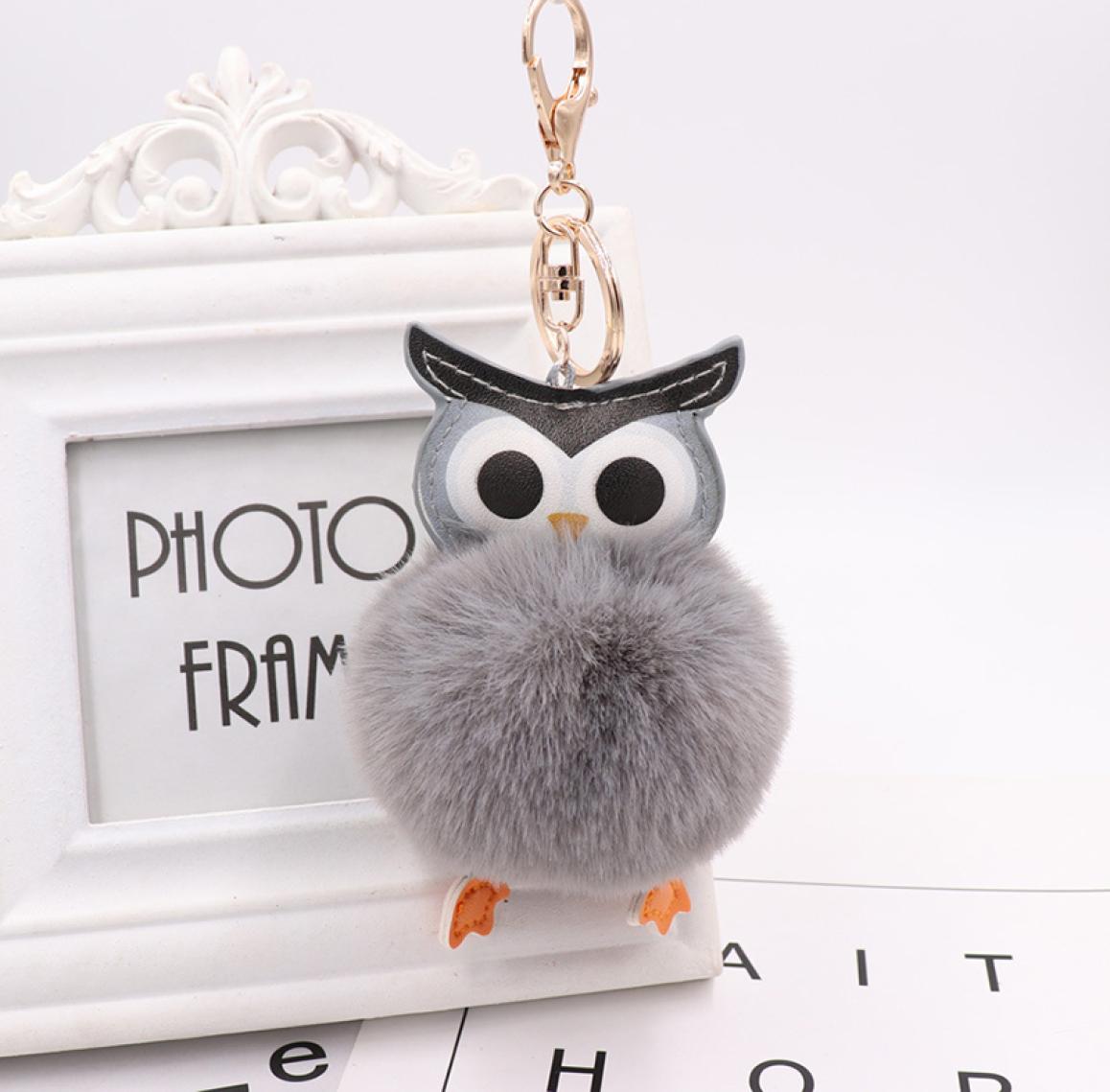 

Cute Pompom Owl Keychain Plush Keyring Rabbit Fur Ball pompon Fluffy Leather cartoon Key Ring accessories Jewelry1298178