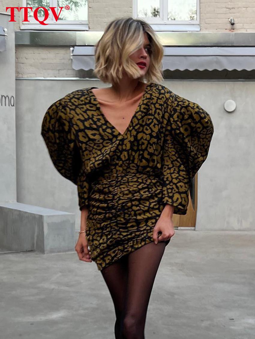 

Dresses Ttqv Fashion Vneck Print Dresses for Women 2023 Elegant Three Quarter Sleeve Ruched Dresses Casual Pencil Mini Dress Streetwear, Auburn