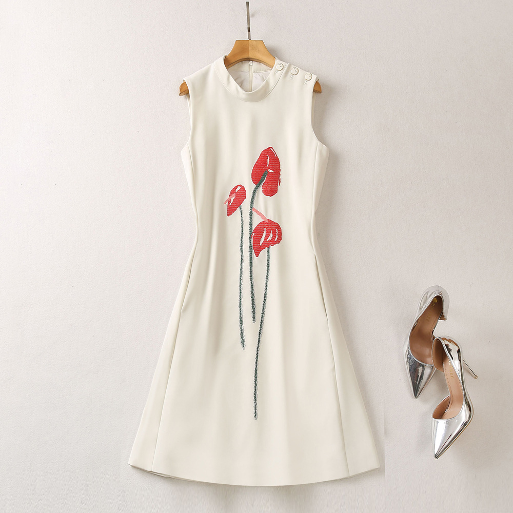 

European and American women' clothes 2023 summer new Sleeveless stand collar embroidery Fashion Vest Dress, Beige