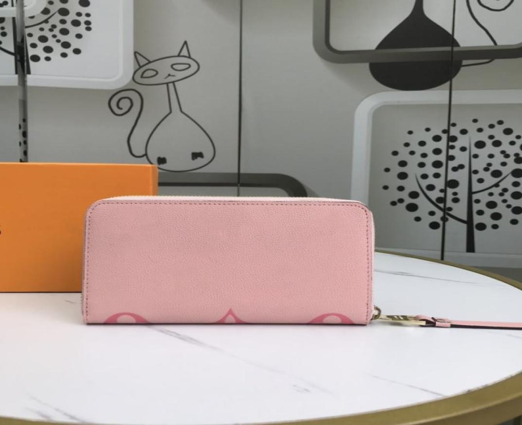 

2021 highquality genuine leather Embossing wallets soft long section of the credit card package men and women wallet fashion leis8924686, Red