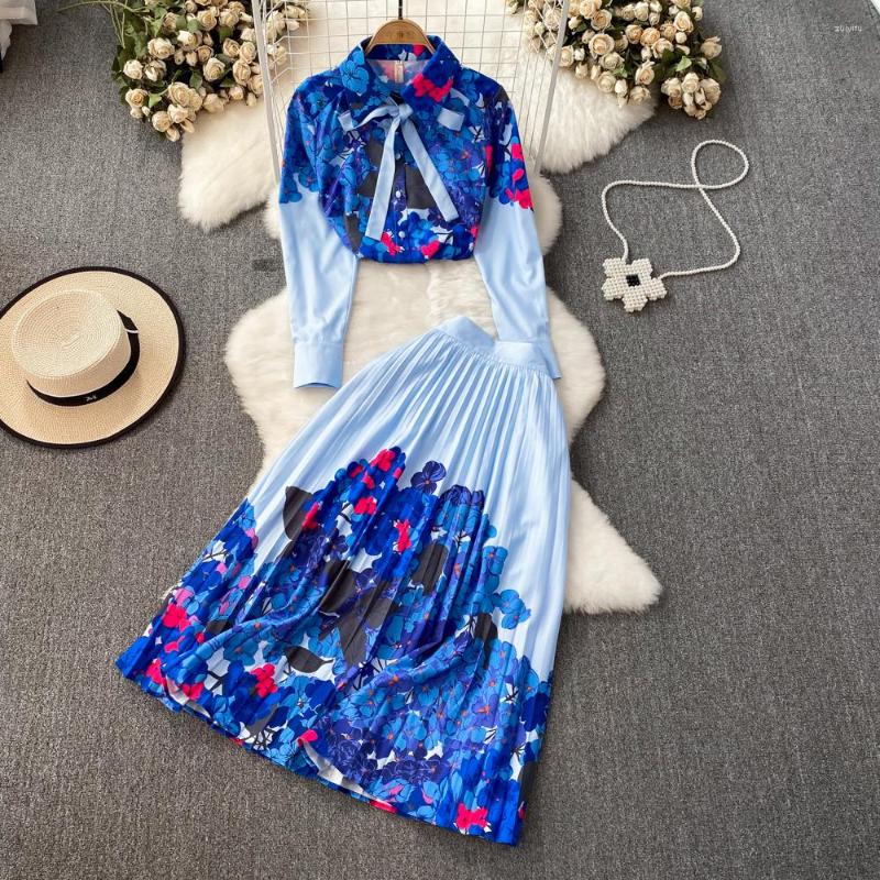 

Casual Dresses Spring Runway Gorgeous Flower Dress Women's Bow Shirt Collar Long Sleeve Floral Print Green Midi Pleated Vestidos N1057, Blue