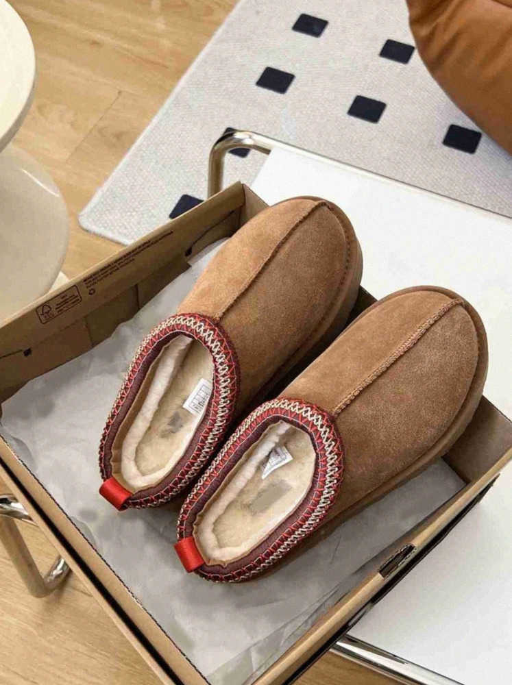 Bottes Femmes Tazz Uggly Ug Pantoufles Diapositives En Fourrure Classique Ultra Mini Wgg Plateforme Botte Tasman Slip-on Les Petites Daim Mélange