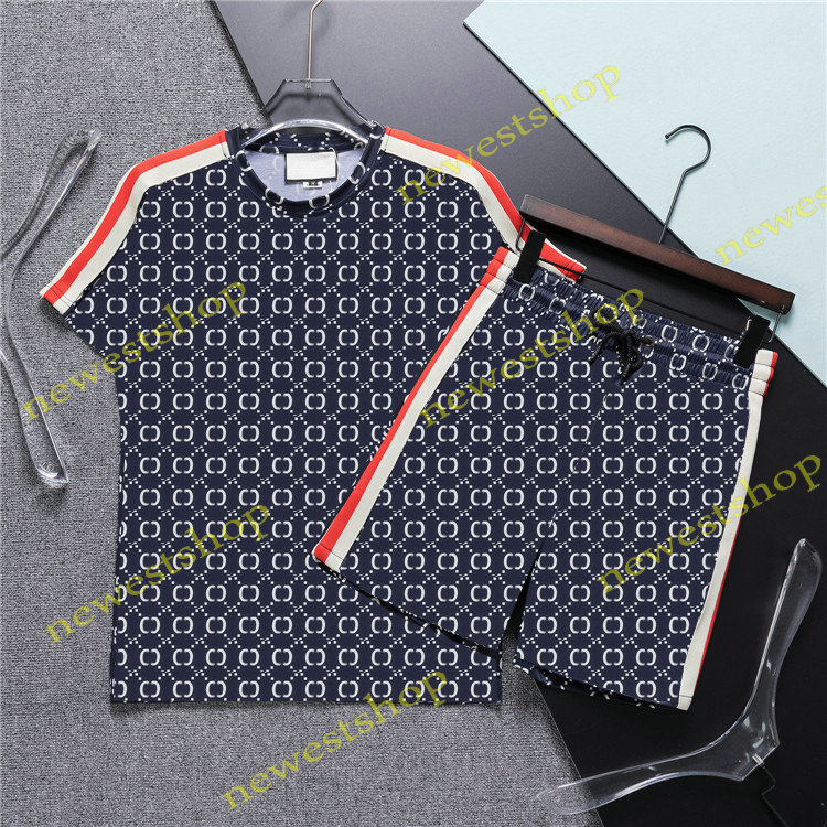 

Mix style designer Mens tracksuits 23SS summer classical letter print t shirts luxury stripe printing sport suits casual cotton men Graffiti shorts and t shirt sets