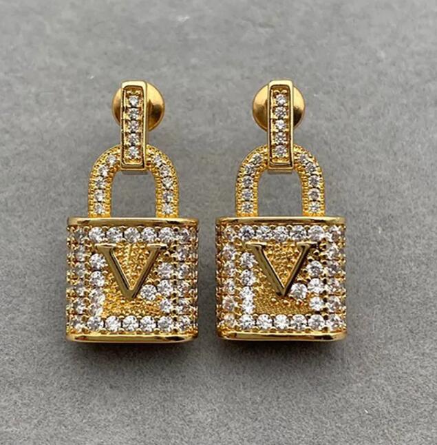 

Luxury Gold Stud Earrings Designer For Women fashion diamond-studded lock earrings ladies personalized jewelry high quality