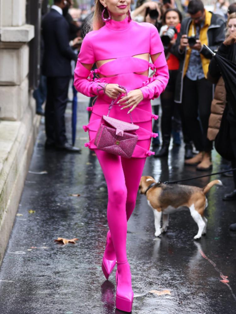 

Casual Dresses HIGH STREET 2023 Stylish Designer Party Wear Women' Star Style Sexy Hollow Out Bow Dress Fluorescence Pink