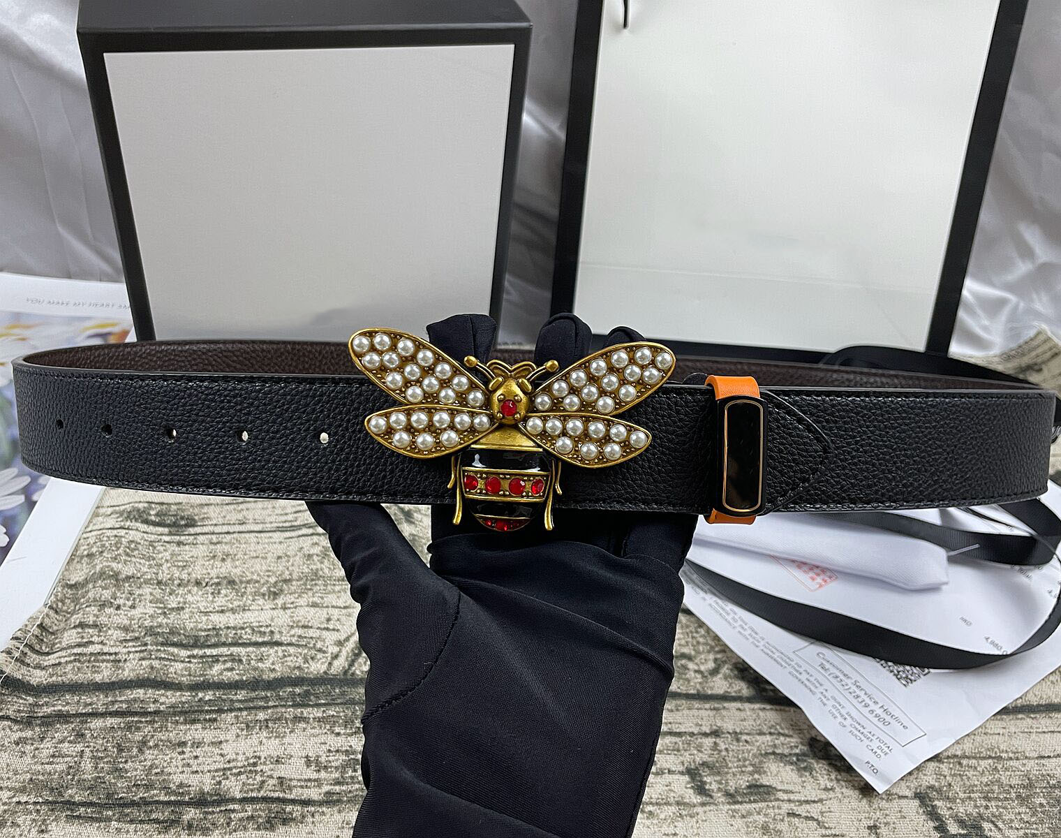 

Classic men's design leather denim belt women's small Bee casual business luxury alphabet smooth buckle Designer G strap box, With logo