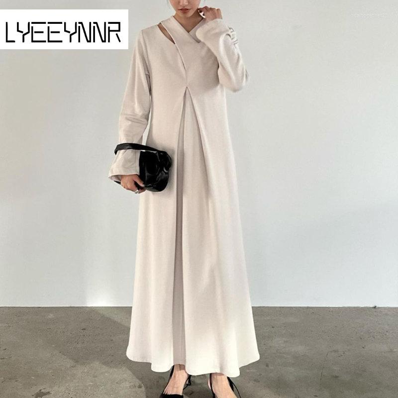 

Casual Dresses LYEEYNNR V-neck Solid Color Long Dress Women Hollow Out Folds A-line Big Swing Harajuku Vestidos Elegantes Para Mujer, Photo color