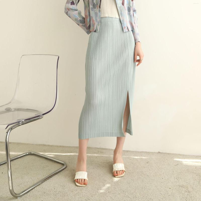 

Skirts 2023 Spring And Summer Skirt Miyake Pleats Casual Fashion All-match Temperament Commuting Front Side Slit, Picture color