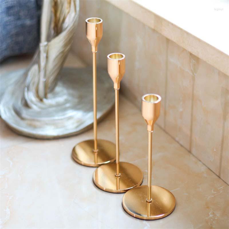 

Candle Holders 3Pcs/Set European Style Metal Simple Golden Wedding Decoration Bar Party Living Room Decor Home Candlestick