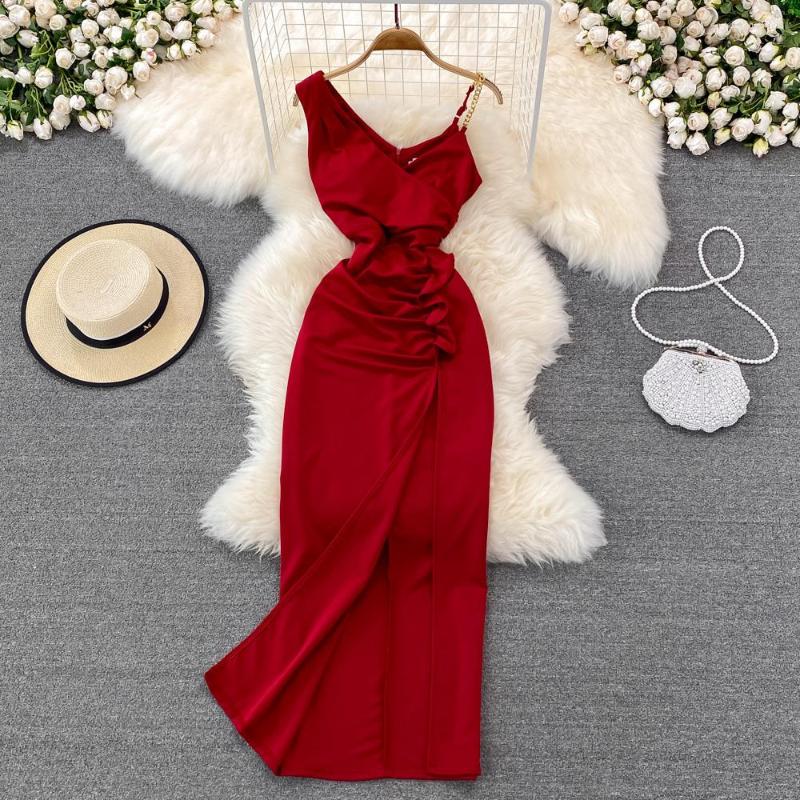 

Casual Dresses Sexy Chain Spaghetti Strap Long Dress Women Summer V-neck Sleeveless Slim Waist Ruched Ruffles High Split Evening Party, Red