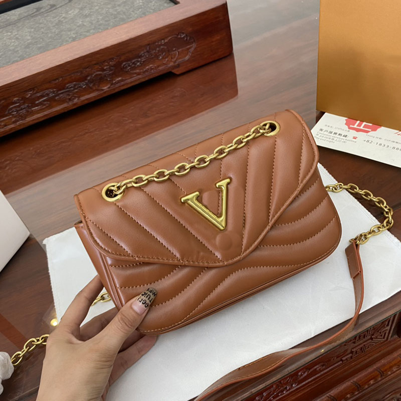 

Woman Boutique Designer Bag Shoulder Bags New Wave Wallet Purse Original Box Genuine Leather Crossbody Metal Chain High Grade Quality Handbag Louie Design 21x14cm, Grey 21x14cm