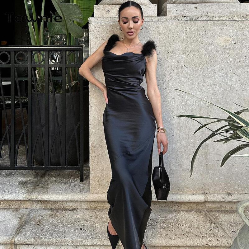 

Casual Dresses Tawnie Feather Spaghetti Strap Sexy Maxi Dress Women 2023 Summer Sleeveless Backless Bodycon Party Long Vestidos, Black