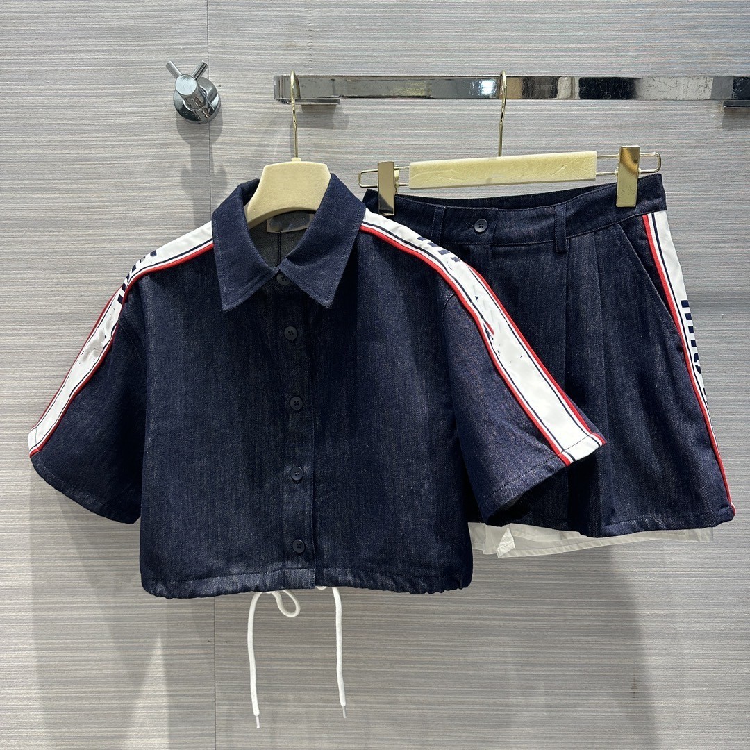 

Luxury Women' Two Piece Dress 2023 New Summer Autumn Lapel Neck Short Sleeve Tops Brand Same Style Designer Skirts 0606-2, Deep blue