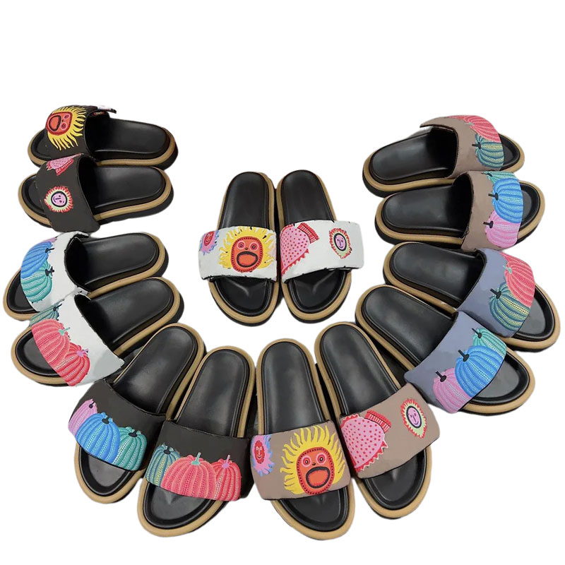 

YK POOL PILLOW COMFORT Mules Slippers Pumpkin Sandal a colorful Pumpkins print Cacao Brown Embroidered Monogram for Women