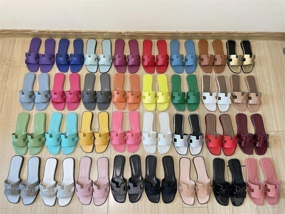 

2023 Summer Classic Brand Designer Slippers Sandals Luxury Cool slipper female summer slides wear versatile casual one line flat bottom beacha Sandal, 18