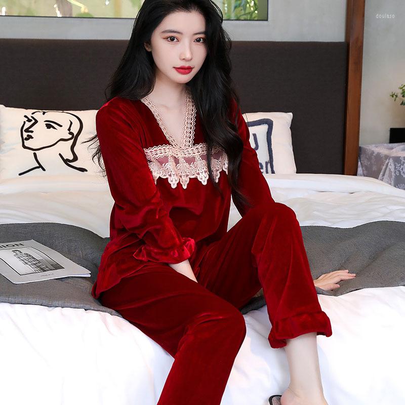 

Women's Sleepwear Burgundy 2PCS Velour Women Pajamas Sets Bud Sleeve&Pant Pyjamas Suit Sexy Lace Floral V-Neck Bride Lingerie Nightwear, Gray
