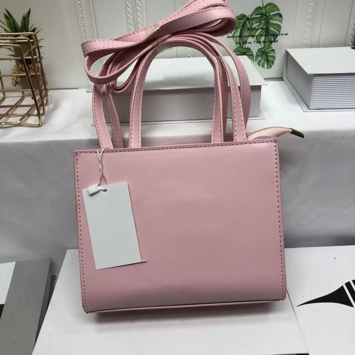 

Tote Bags Designer telfary Shopping BagMini Luxury Crossbody Women Soft Leather Handbags Luxury Tote telfary bag Pink Black White Purse Satchels armpit shopper Bag, 00