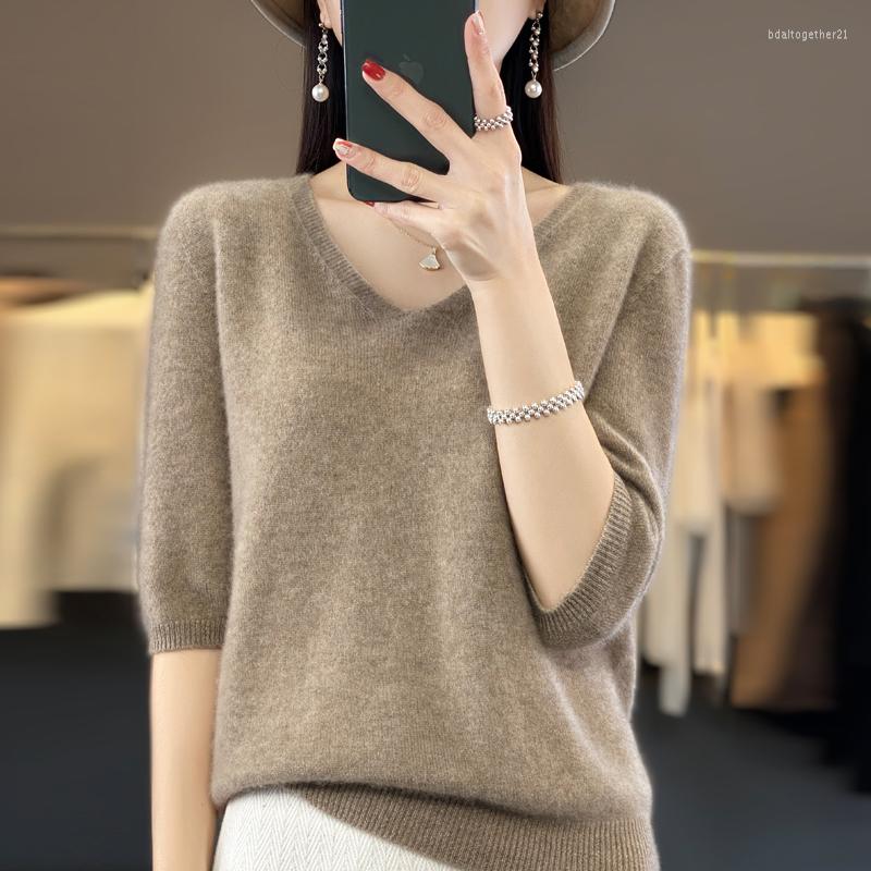 

Women's T Shirts Women's T-Shirt Seamless And Exquisite V-Neck Elegant Luxury High Quality Woolen Sweater Simple Loose Pullover Short, Black