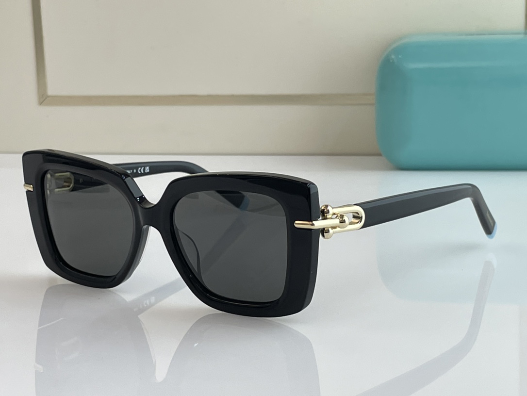 

Sunglasses For Men Women Designers 4199 Style Anti-Ultraviolet Retro Plate Square Frame Random Box