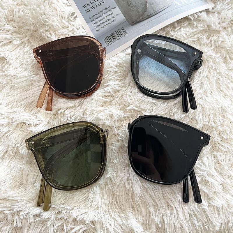 

Sunglasses Fashion Y2K Fold For Women Vintage Quality Frame Designer Sun Shades Men Items Car Driving Eyewear