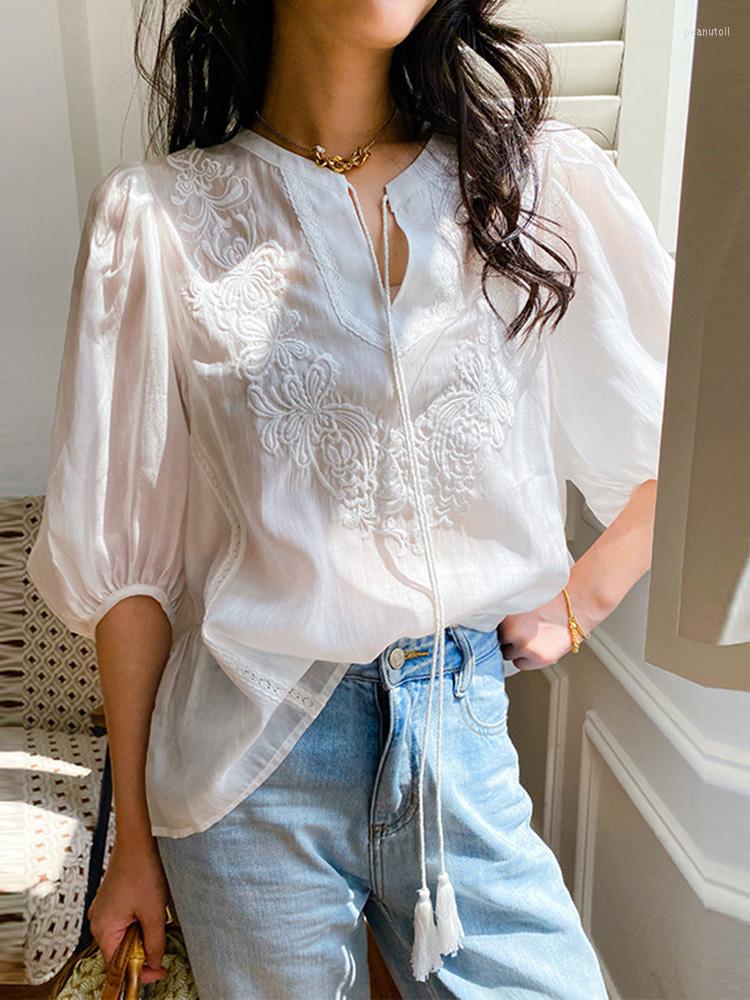 

Women' Blouses GypsyLady Summer Embroidery Chic Blouse Shirt Bohemian Vintage Tie Lace Up Sheer Sexy Holiday Women Casual Tops, Beige